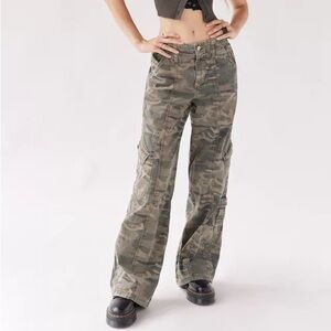 Y2K Cute Low Waist Boot Cut Cargo Camo Streetwear Pants